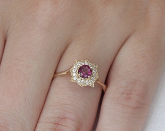 10k/14k/18k Gold Rhodolite Diamond Ring / Solid Gold Rhodolite Diamond Ring / Handmade Diamond Ring/Dainty Ring/Best Mother's Day Gift