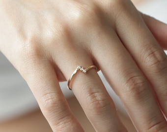 10k/14k/18k Gold Three Diamond Ring / Solid Gold Diamond Ring / Handmade Diamond Ring / Dainty Ring / Best Mother's Day Gift/ Christmas Gift