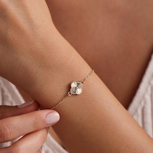 14k Gold Clover Bracelet / Solid Gold Clover Bracelet / Handmade Clover Bracelet / Best Mother's Day Gift / Christmas Gift /Valentine's Gift