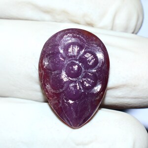20.00 Cts Natural Ruby Carved Gemstone, Pear shape Ruby Flower Carving Stone, Ruby Gemstone, Carved Gemstone 22x16mm