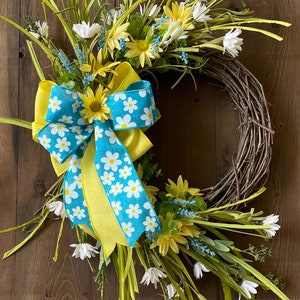 Spring Wreath for front door/Daisey Wreath for Front Door/Mother&#39;s Day Wreath/Gift for her/Garden Wreath/Floral Wreath/Country Style Wreath.