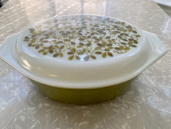 Vintage Pyrex Casserole Dish, Verde Pattern Pyrex, Pyrex Olive