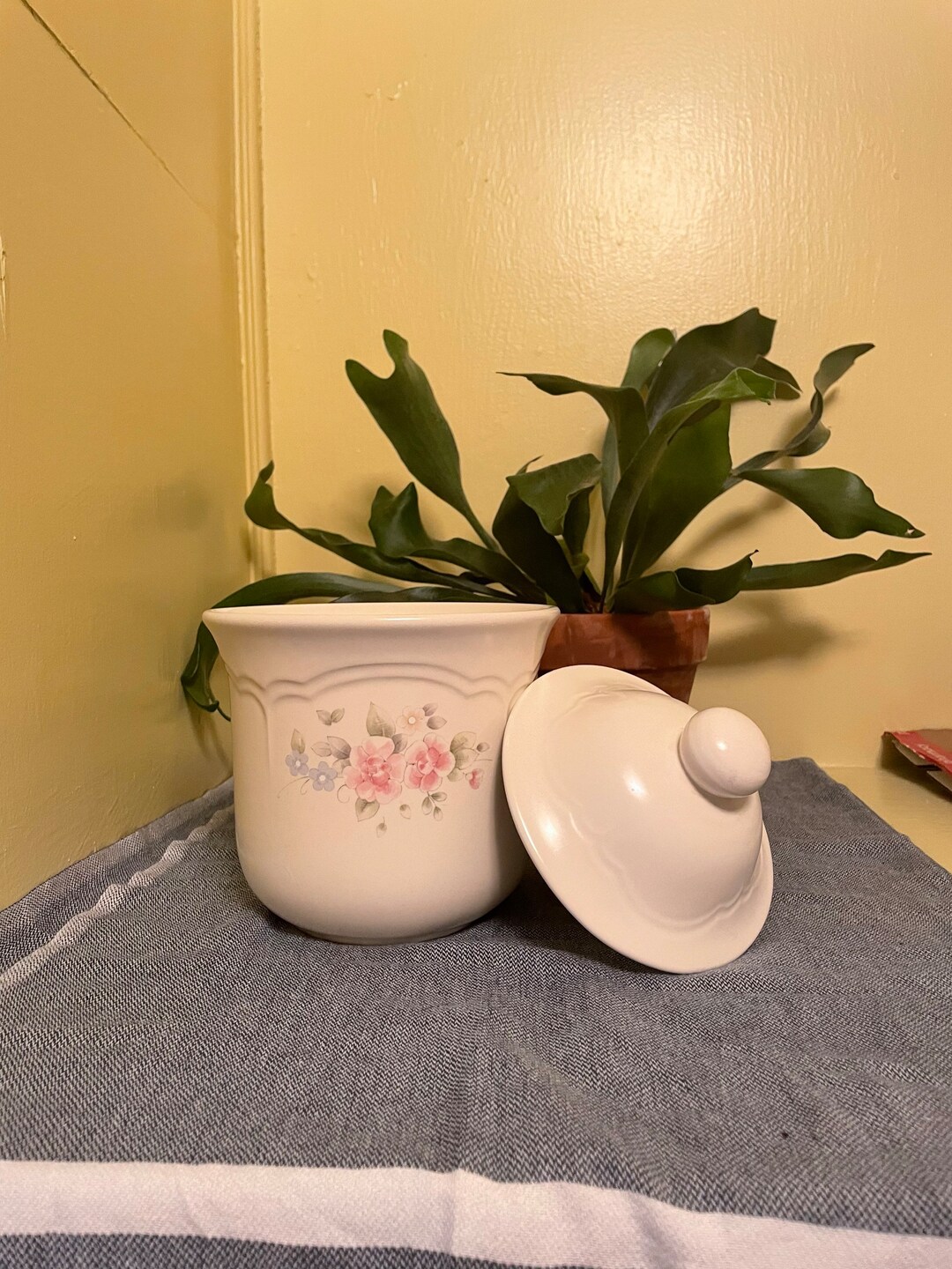 Vintage Pfaltzgraff tea Rose Canister Set 2 QT Etsy