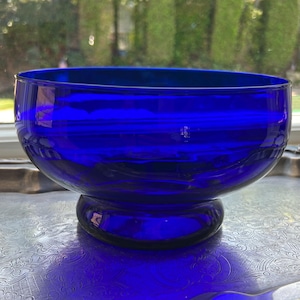 Gorgeous Blue Glass Pedestal or Footed Bowl - &quot;Hand Made in Polland&quot; 9&quot; Diameter - Stunning Shape