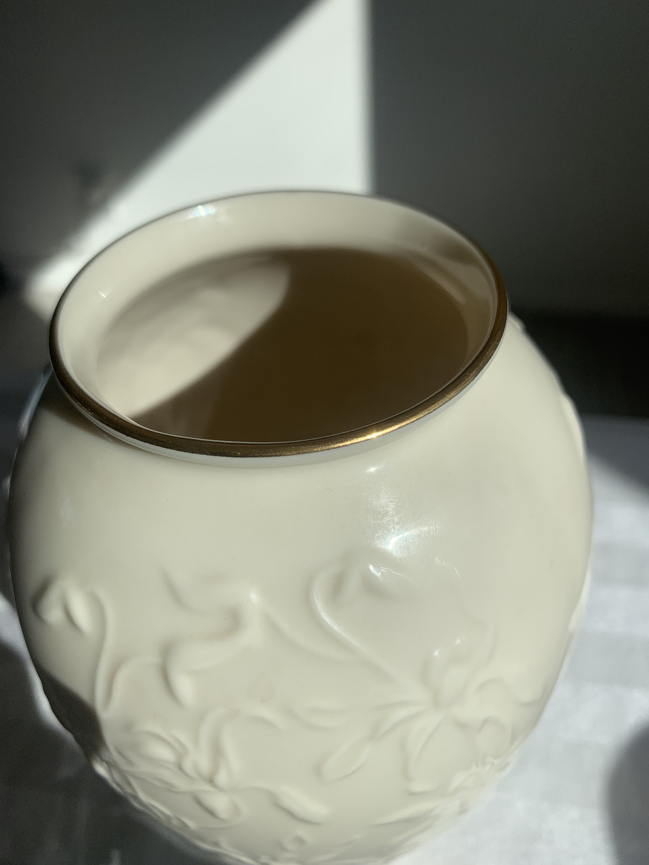 Lenox China Masterpiece Vase With Iris Flowers Etsy