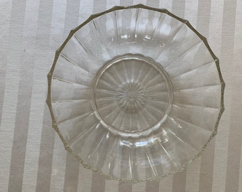 Vintage Clear Ribbed Glass Serving Bowl: Scalloped Rim, Starburst Bottom
