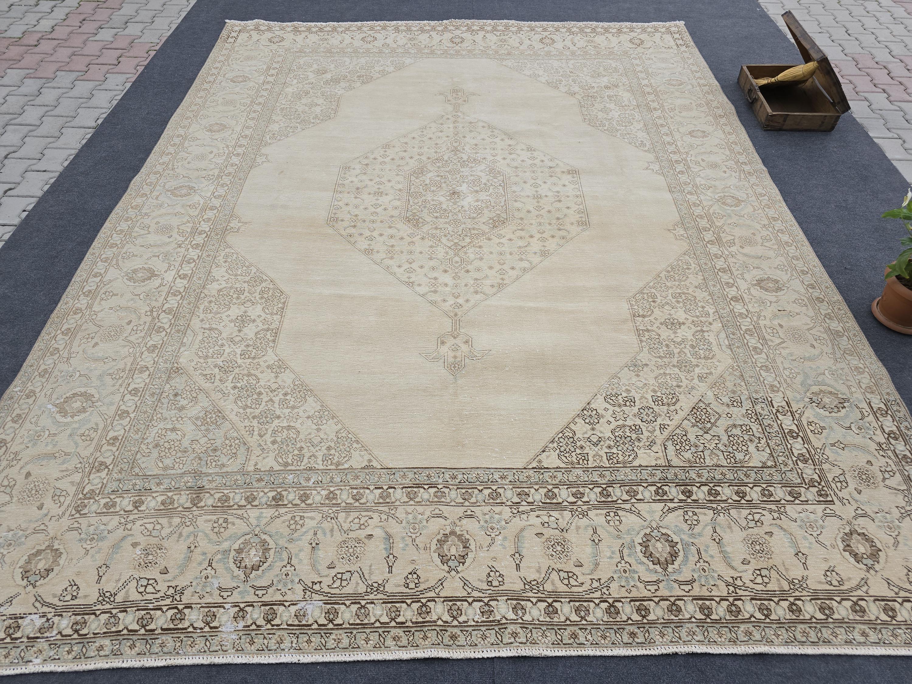 Vintage Oushak Wool Rug: 9.65' x 12.53' Beige Brown Turkish Rug