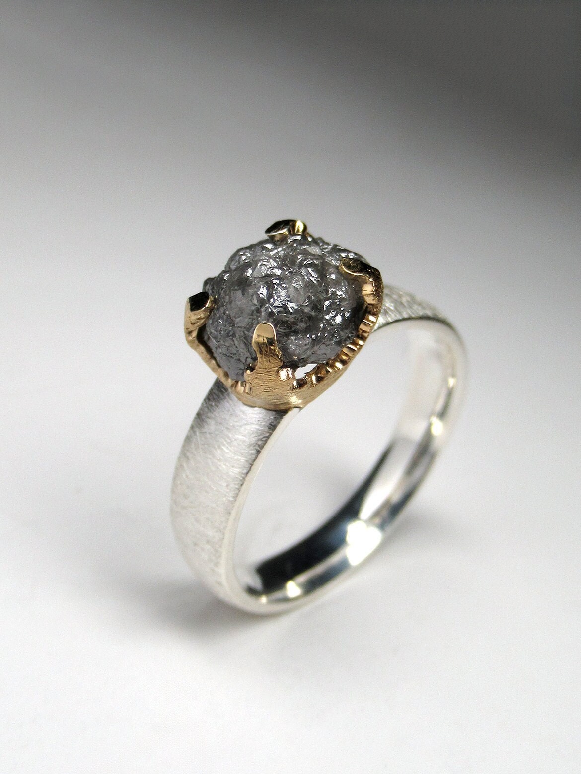 Raw Diamond Crystal Silver Ring verlobungsring diamant, unique engagement ring