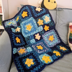 Star Bright Crochet Blanket Pattern Beginner friendly Star crochet Pattern Photo Guide image 3