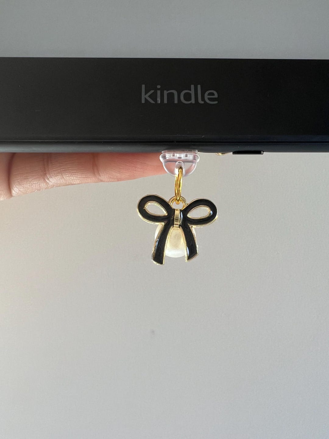 Kindle Colorsoft Accessories 3Pcs Charms For Kindle, Dust Plug Charm Compatible With Kindle With Type C Charging Port, Coquette Gift For Book Lover Readers Men Women Teachers Students, Accessories For Kindle (Strawberry