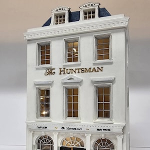 Le kit Huntsman-Dollhouse à l'échelle 148e image 1