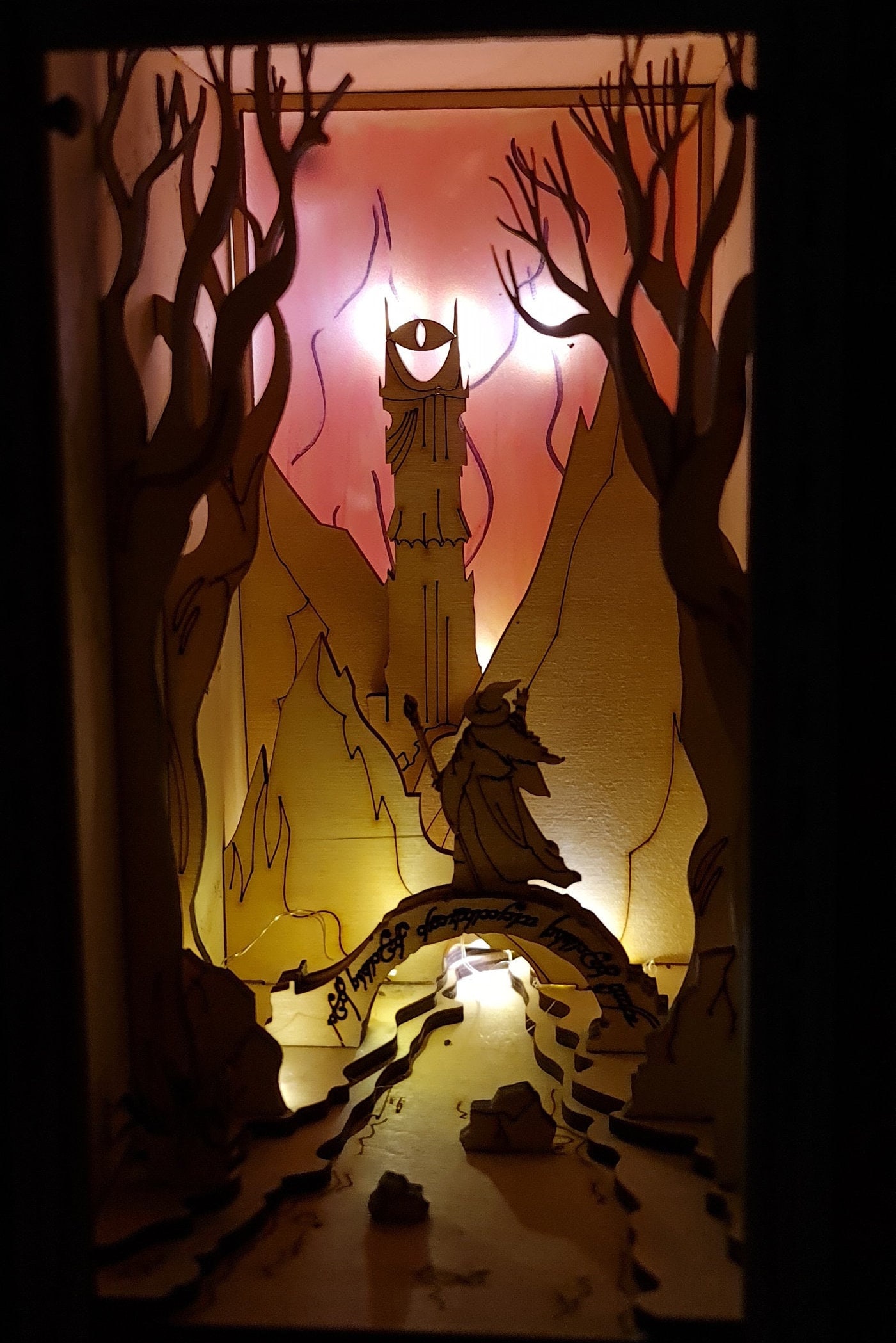 Book Nook /Diorama- Lord of the Ring (inspired ) Book Nook Kit / Bookshelf insert | Cornel73