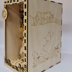 Alice i Drömlandet - Bokhörnskit - Diorama bild 10