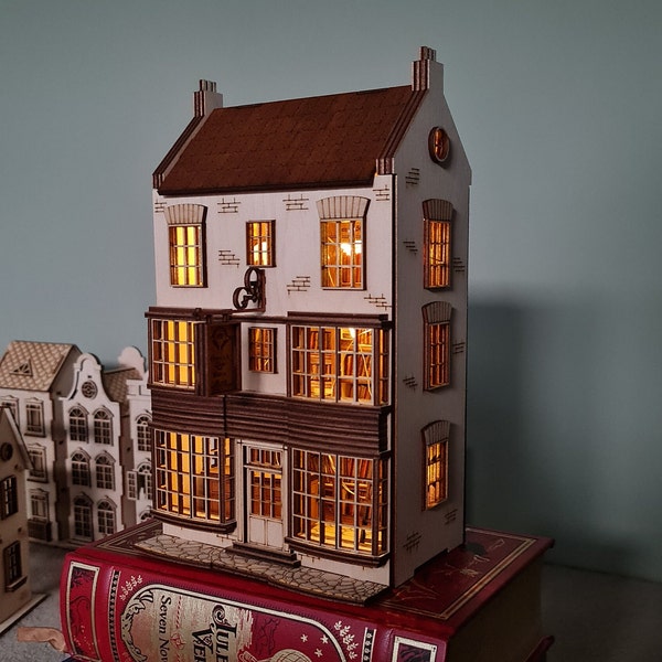 Maison de poupée, maquette en kit « The Old Bookshop », kit de maison miniature DIY à l'échelle 1/48e, maison de fée/Cornel73