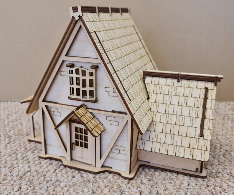Dockhus, Miniatyrbyggsats modell "Bondgård", dockhus, älvhus - DIY-byggsats Beige Roof