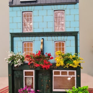 The Irish Pub - Miniature kit,  in 1-48th scale , Diorama, Dollhouse, Hand made in the UK