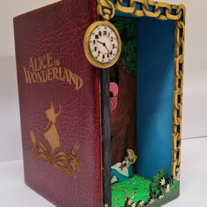 Alice i Drömlandet - Bokhörnskit - Diorama bild 7