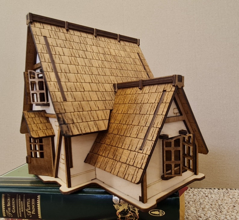 Dockhus, Miniatyrbyggsats modell "Bondgård", dockhus, älvhus - DIY-byggsats Brown Roof