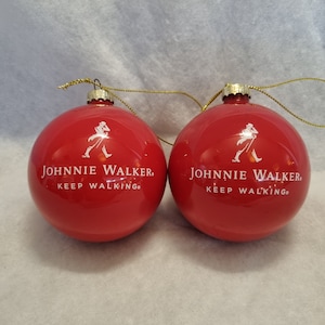 2 Johnny Walker Christbaumschmuck, Glaskugel.