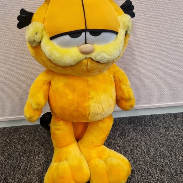 Large Vintage Garfield plush toy