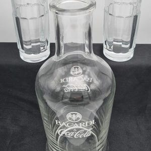 Rari 2 bicchieri vintage Bacardi Coca Cola e una brocca Bacardi & Coca Cola.