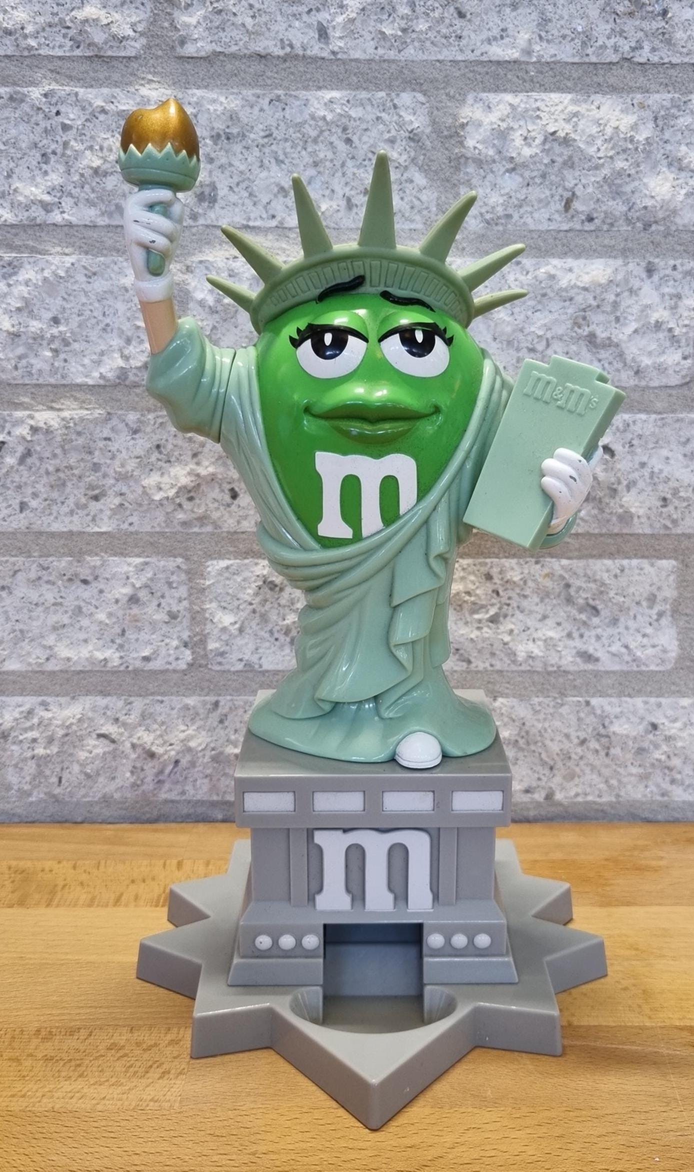 M&m's Green Dispenser Statue of Liberty - Etsy