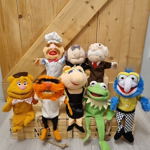 8 Muppets hand puppets complete series, Albert Heijn collector's set image 1