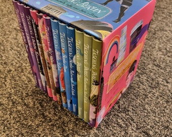 Taschen 4 Cities, as good as new set of 12 booklets / travel guides.