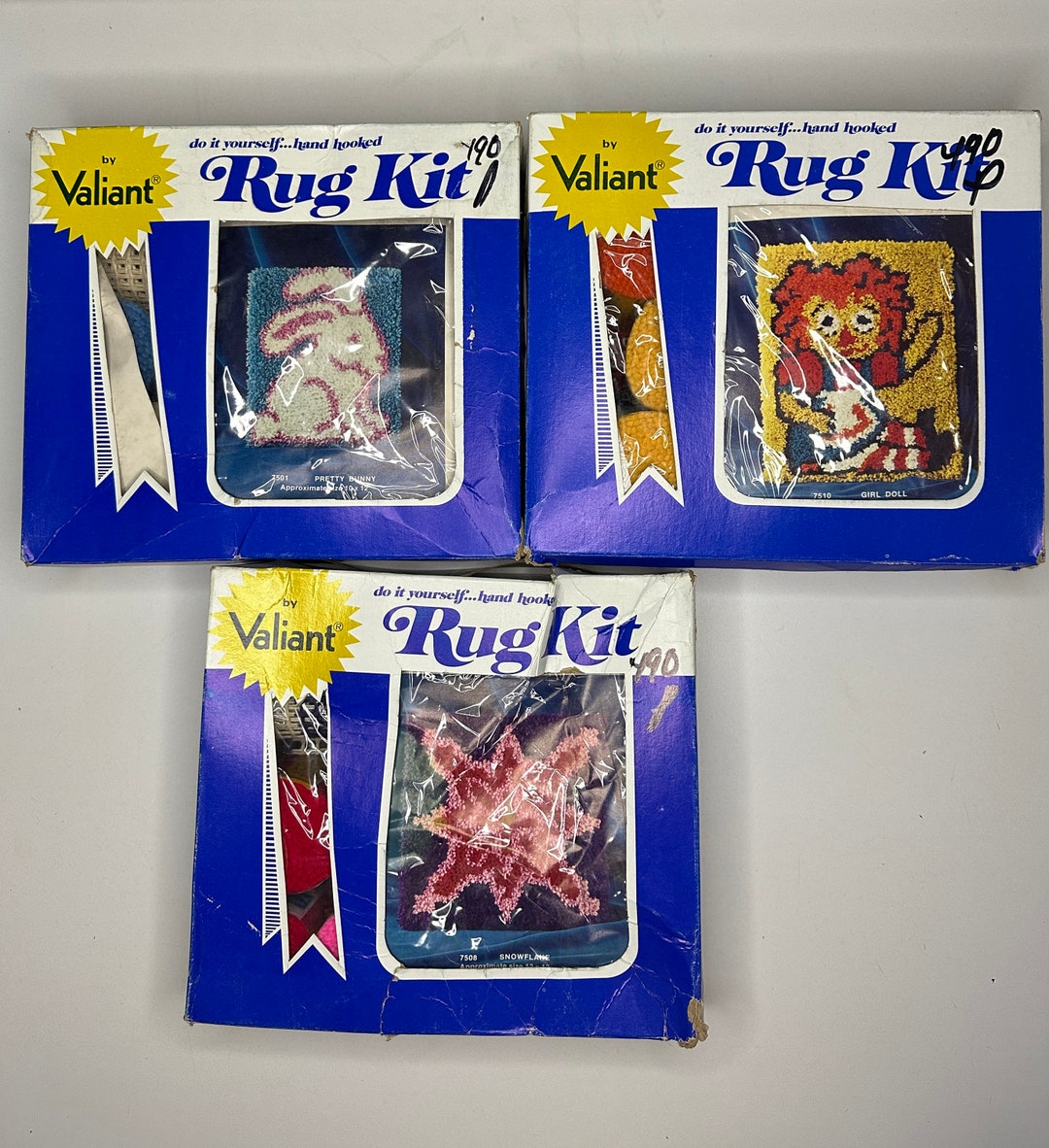 Your Choice of Three Vintage Valiant Latch Hook Rug Kit/vintage Latch