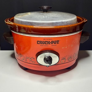 レトロなCrock-Pot スロークッカー オレンジ レトロなCrock-Pot スロークッカー オレンジ