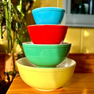 Set of Four Vintage Pyrex Primary Mixing Bowls/vintage MCM Primary ...