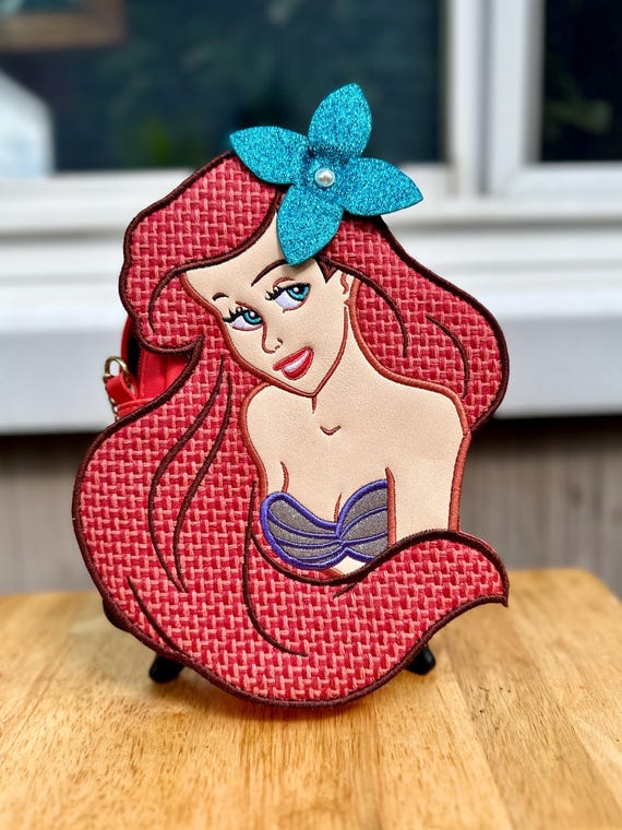 Rare Danielle Nicole ‘Little Mermaid’ Crossbody P… - image 5