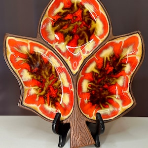 Vintage 1962 Treasure Craft Three Bowl Divided Leaf Dish/Vintage MCM Orange Leaf Serving Dish