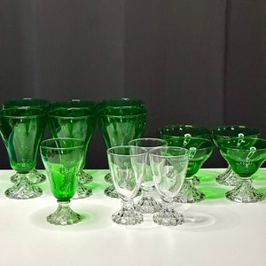 Your Choice of Beautiful Vintage Anchor Hocking Green and Clear Burple Glasses/Vintage Burple Glassware/Sold Individually