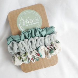 Mini Scrunchies, Set of 3, Green Shades, Skinny Scrunchies, Soft Scrunchies Set, Mini Scrunchies, Minimalist, Hair Ties