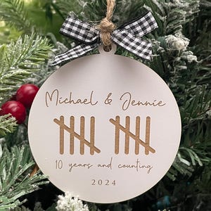 Personalized Wedding Anniversary Ornament, 5th Anniversary, 10th Anniversary, Anniversary gift, Couples Gift, Couples Ornament, Parents gift