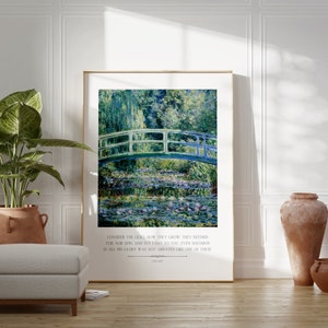 Considere el arte de pared imprimible de los lirios, impresión vintage de Monet, impresión de arte cristiano, cita del versículo bíblico de Lucas 12:27, descarga de arte digital imagen 2
