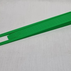 Model Railroad Track Gauge: Adjustable O, HO/OO, N Scale, Re-railer Single Re-Railer