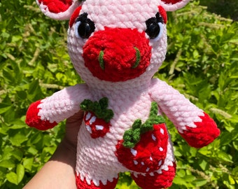 Berry very strawberry cow crochet pattern