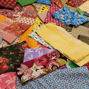 Grab Bag Bundle 100% Cotton Scraps, 1/2 lb. Small to Med Pieces Scrap Quilting, Crafts