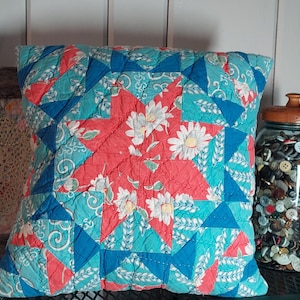 Quilted Star Pattern 14&quot; Throw Pillow Antique Cutter Quilt c 1940 Upcycled