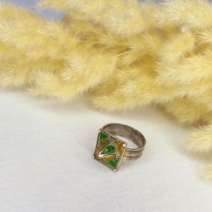 Very old silver berber ring with enamel from southern morocco. Ancient berber jewelry