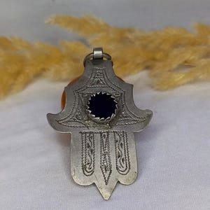 Pendentif ancien en argent berbère khamsa du sud du Maroc (souss masa). Bijoux berbères anciens