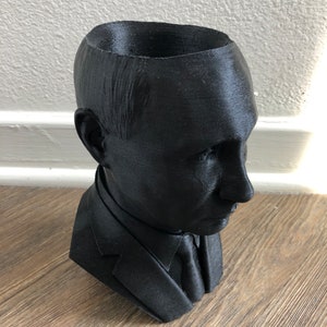 Putin toilet brush holder image 1