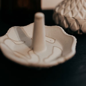 Ring Holders (variety)