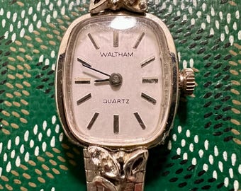 Ladies Waltham Vintage Quartz Watch Runs Excellent Stainless Steel with New Battery