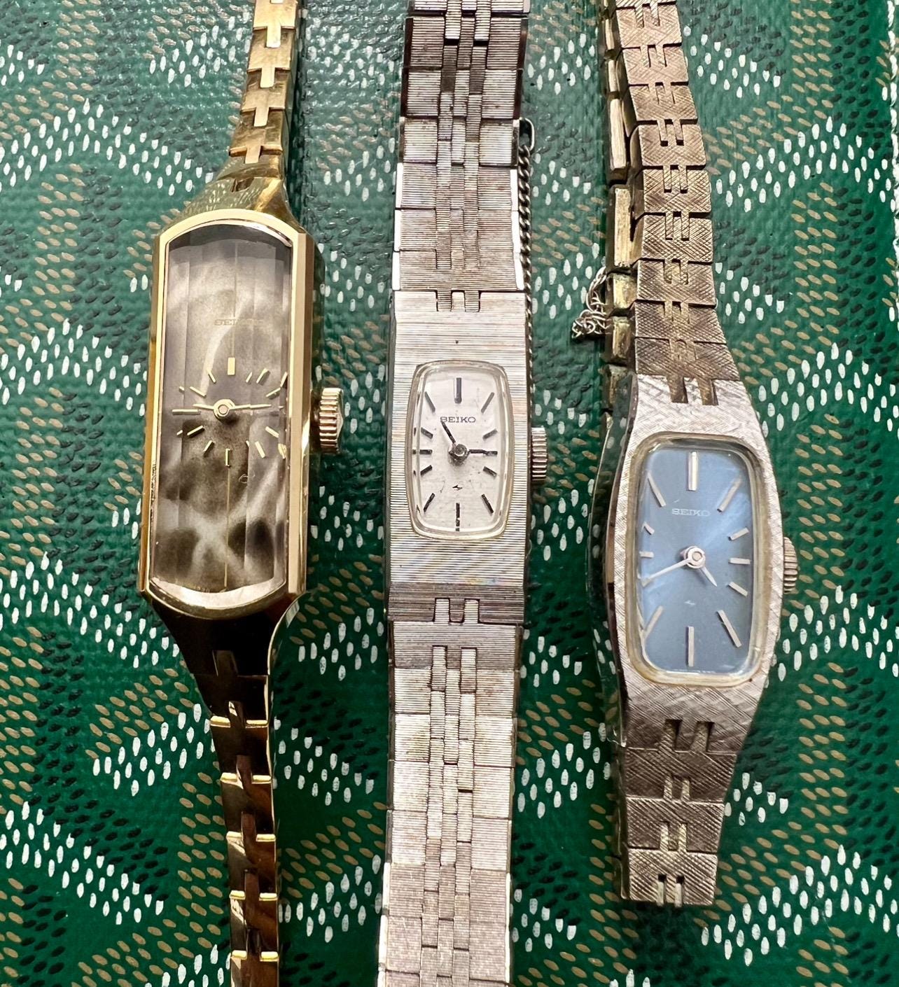 Vintage Seiko Ladies Watches Two Do Not Run for Parts or  display picture 2