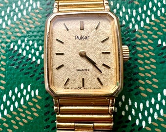 Ladies Pulsar Vintage Gold plated Watch Runs Accurate New Battery Just Replaced Gorgeous Timepiece