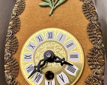 German Wall Clock Vintage Gorgeous Runs Very Good