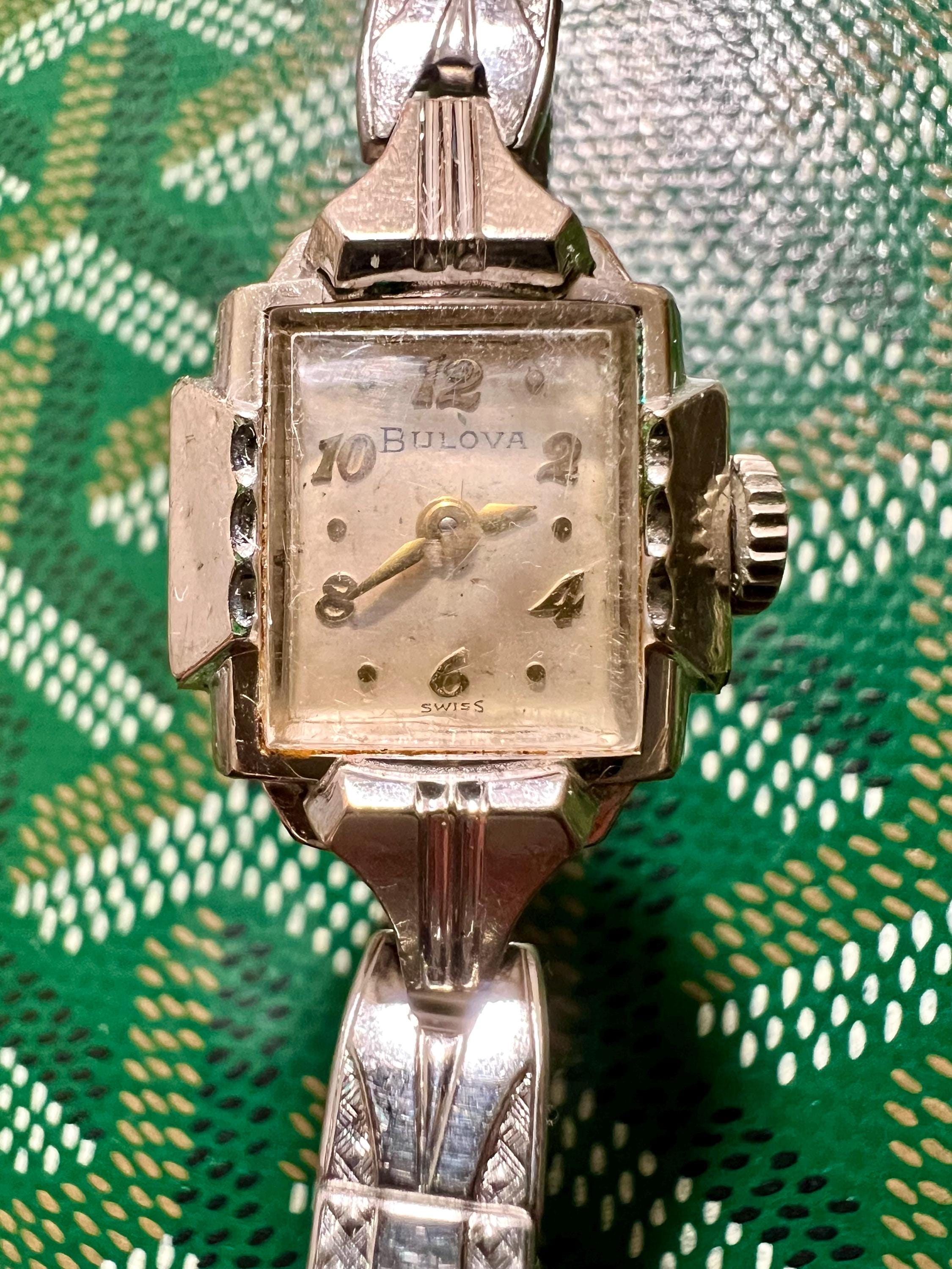 Vintage Tank Bulova - Etsy
